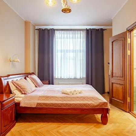 Sunny Flat In Art Nouveau Area Apartment *