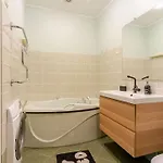 Sunny Flat In Art Nouveau Area Appartamento